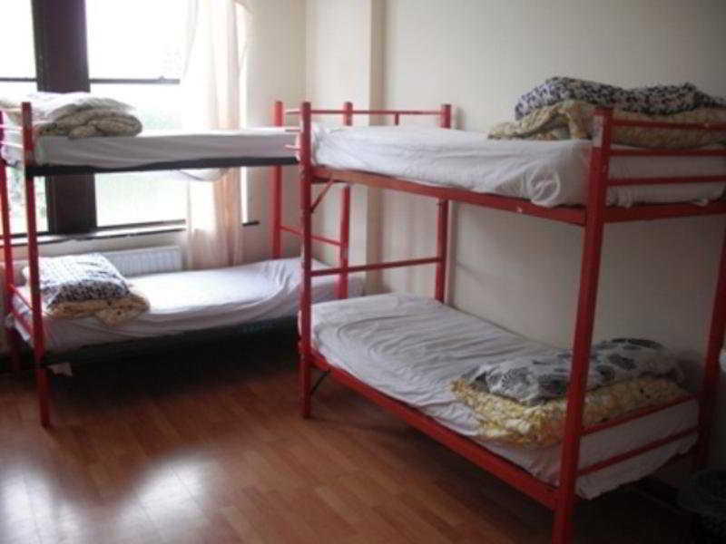 Kensal Green Backpackers London Room photo